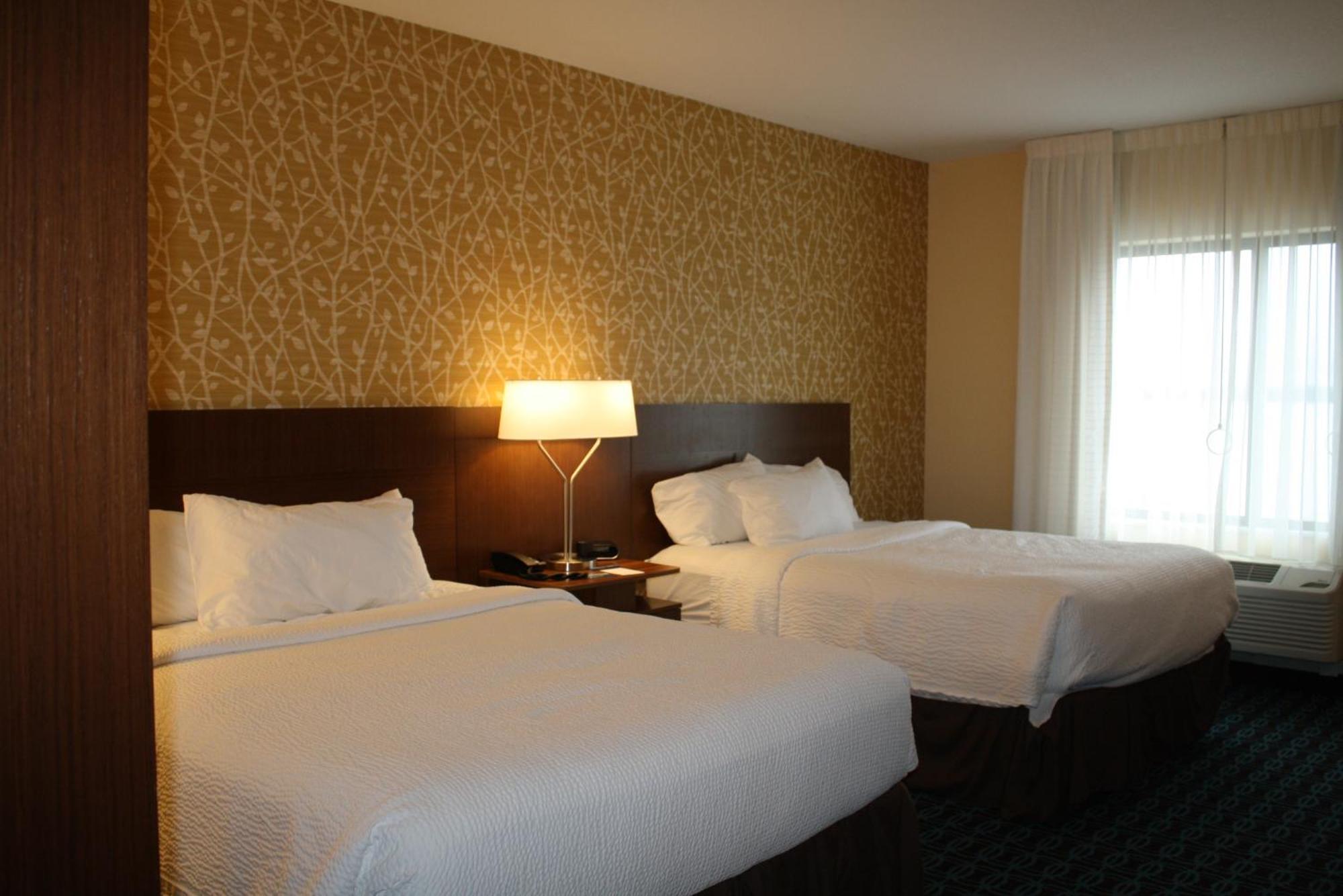 Fairfield Inn & Suites By Marriott דטרוייט לייקס מראה חיצוני תמונה